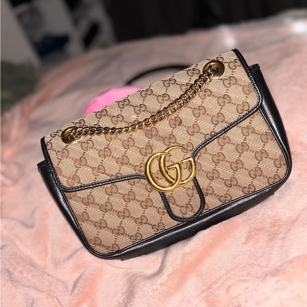 Authentic Gucci Marmont Crossbody Purse